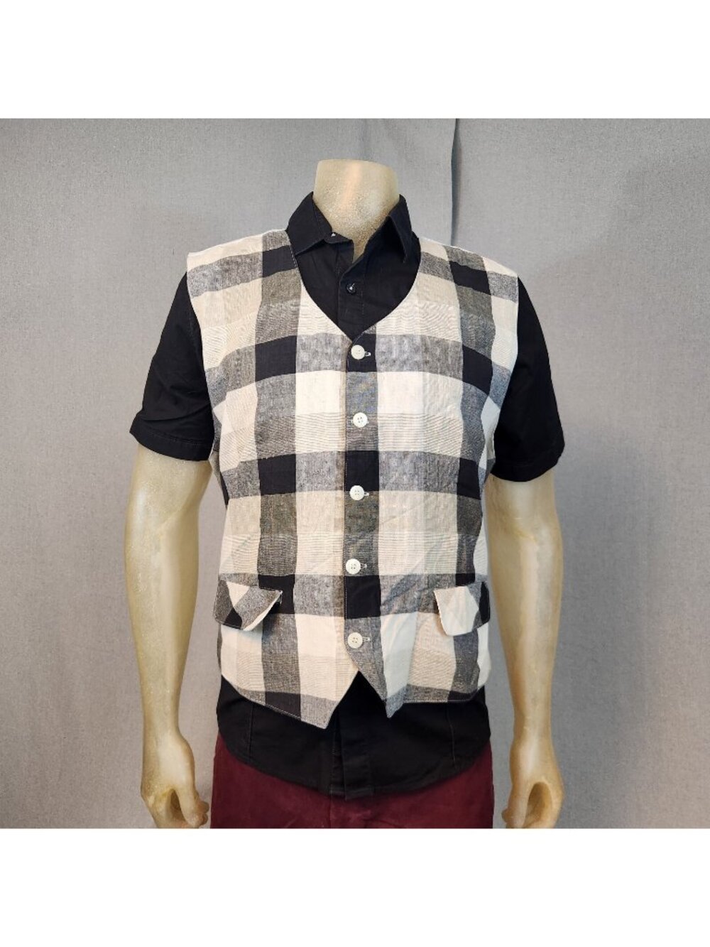 Bogari Studio Black & Beige Plaid Vest LARGE Satin Back Sleeveless Top USED